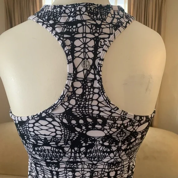Lululemon Glacier Lace Cool Racer back tank top - Picture 8 of 13